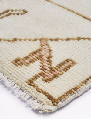 Close-up of the Evet neutral geometric wool floor rug