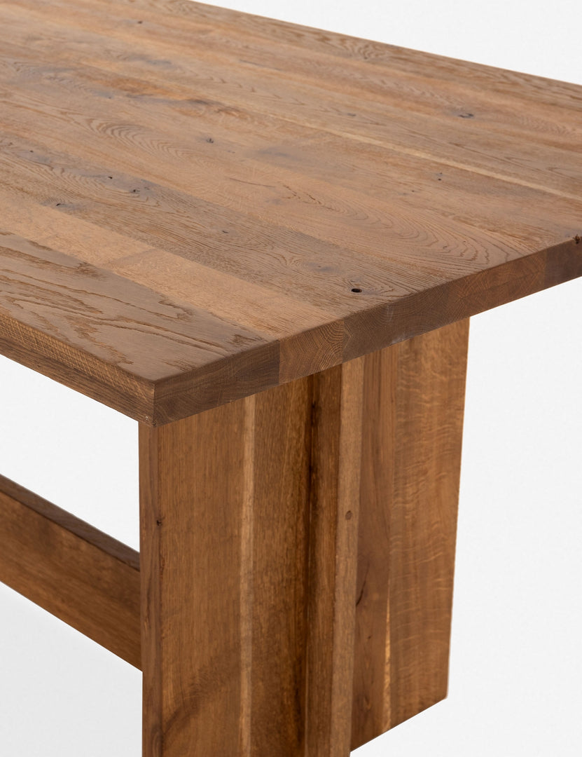 | Close up of the corner of the Elexis Dining Table