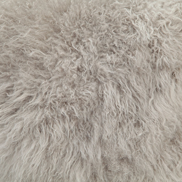 #color::light-grey | Close-up of the super soft cashmere fabric on the Madison light grey Pillow